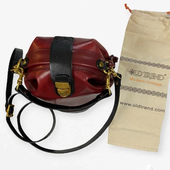 Old Trend Women's Burgundy and Black Crossbody Bag - Picture 6 of 14